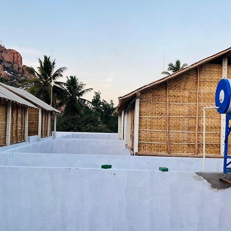 Greenstone Resort Хампи Экстерьер фото