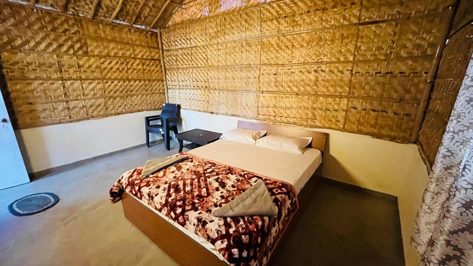 Greenstone Resort Хампи Экстерьер фото
